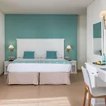 Occidental Playa מלון 4*