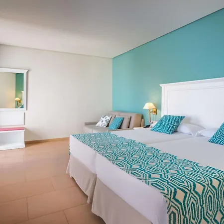 Hotel Occidental Playa 4*